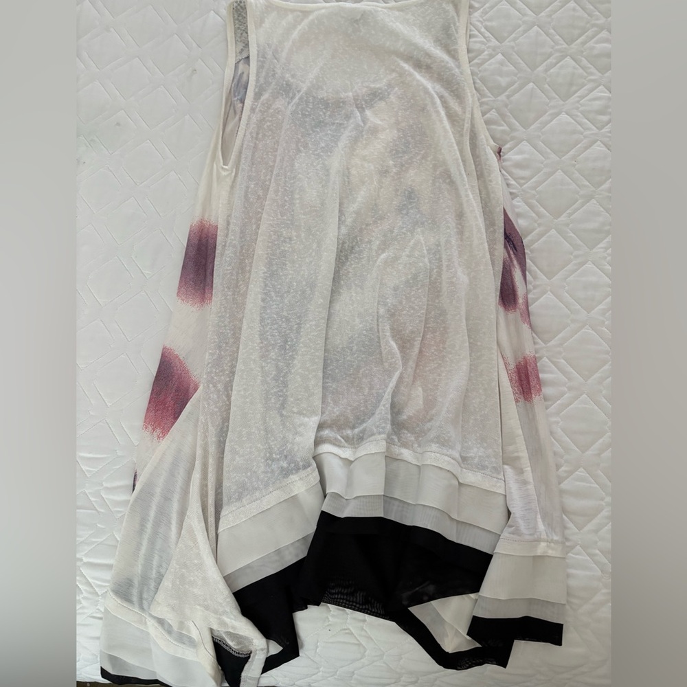 Red and Blue Sleeveless Spaghetti Strap Tank Top - Picture 4 of 4